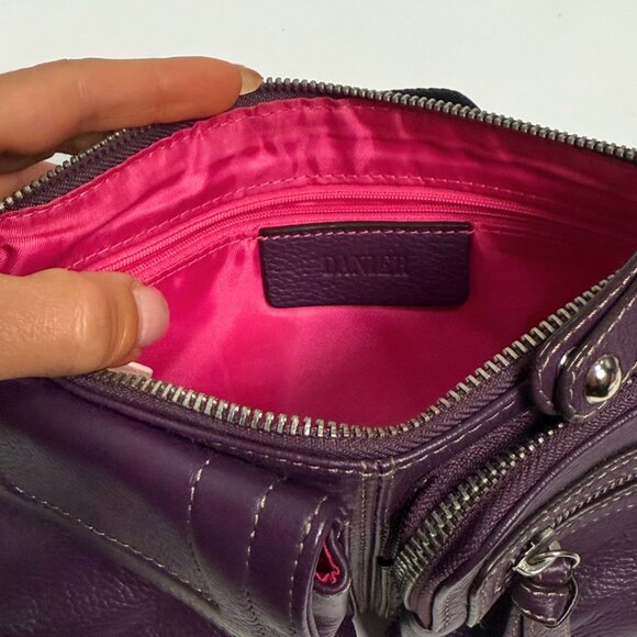 Danier Leather Adjustable Crossbody / Waistband Bag – Purple – New - Picture 10 of 12